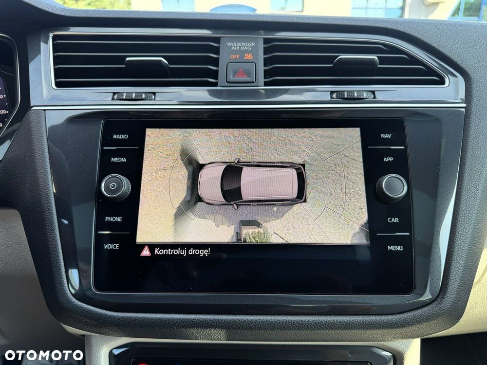 Volkswagen Tiguan - 21
