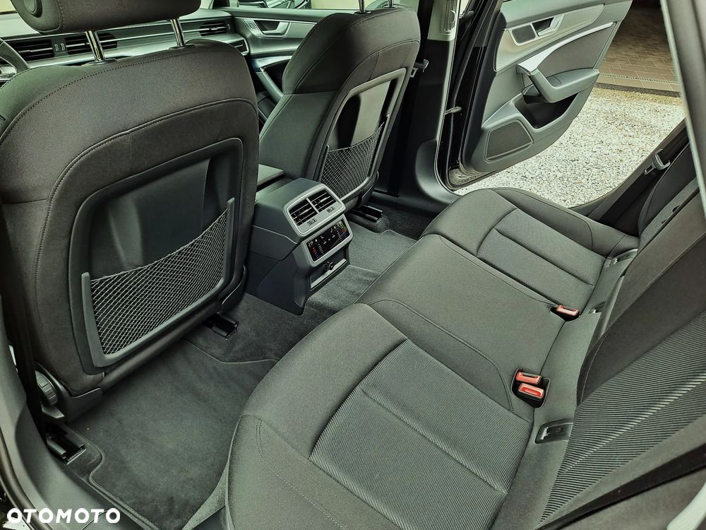 Audi A6 Avant 40 TDI quattro S tronic sport - 32