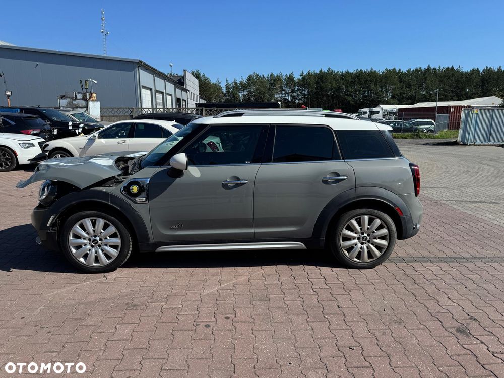 MINI Countryman Cooper S E ALL4 - 2