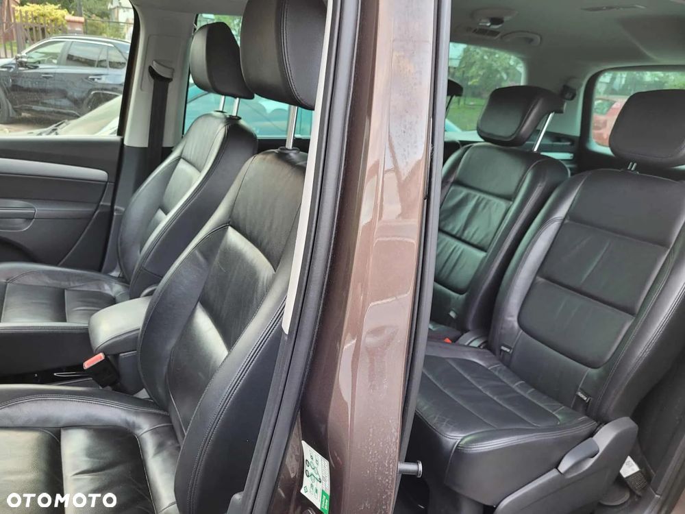 Volkswagen Sharan 2.0 TDI Highline - 14