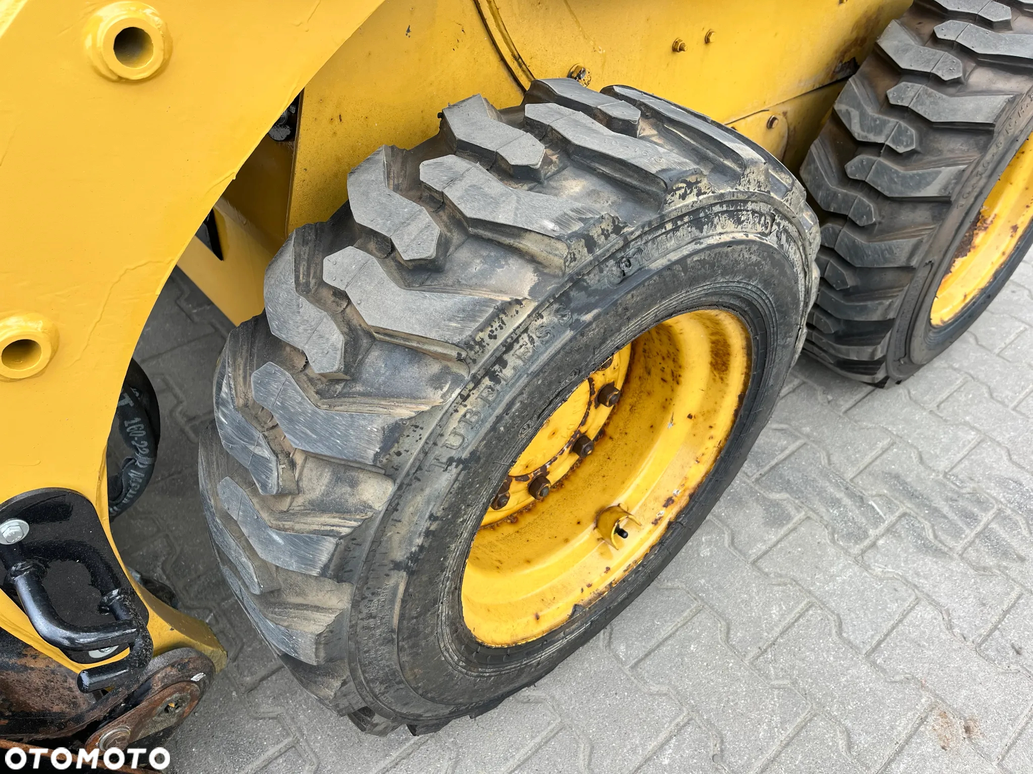 Caterpillar 226 B3 - 15