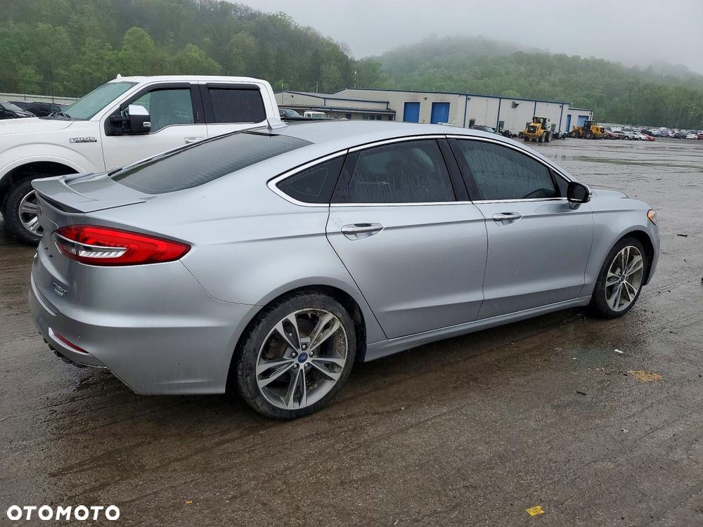 Ford Fusion 2.0 EcoBoost Titanium - 3