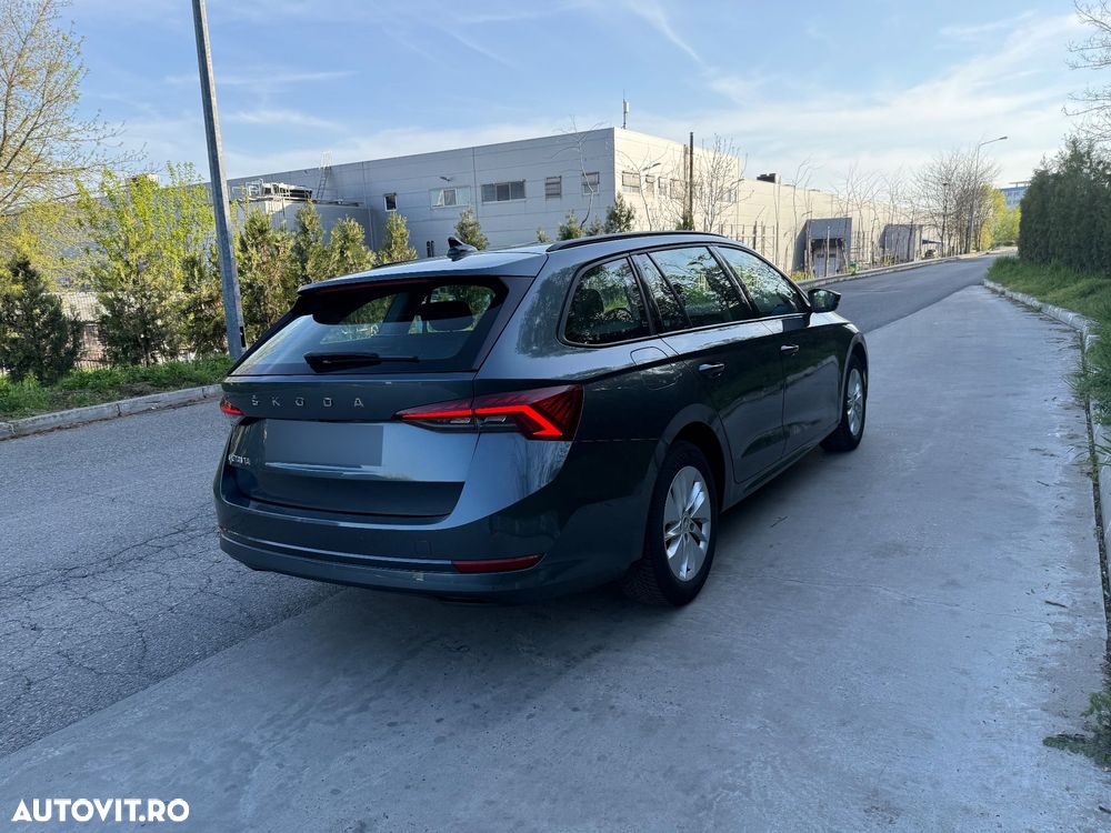 Skoda Octavia 2.0 TDI DSG Ambition - 6