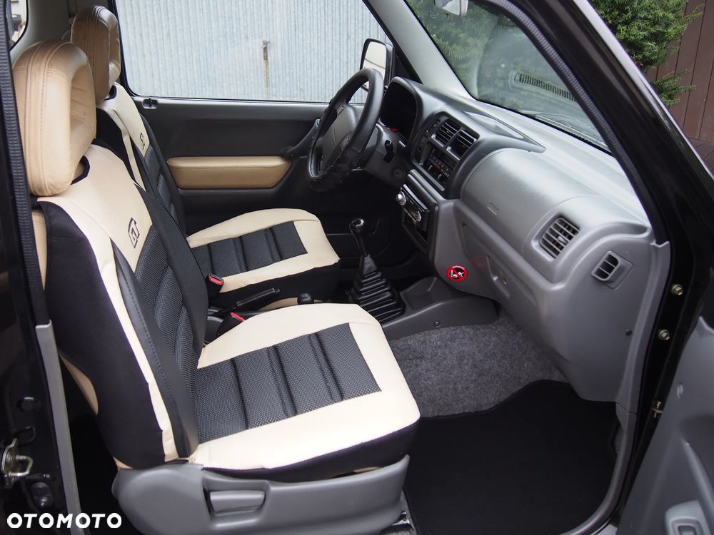 Suzuki Jimny 1.3 JLX - 12