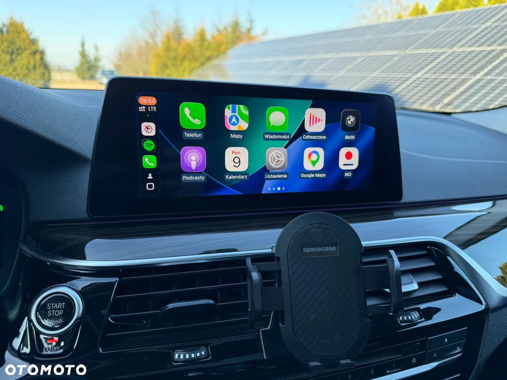 BMW Seria 5 530d xDrive Sport-Aut Luxury Line - 21