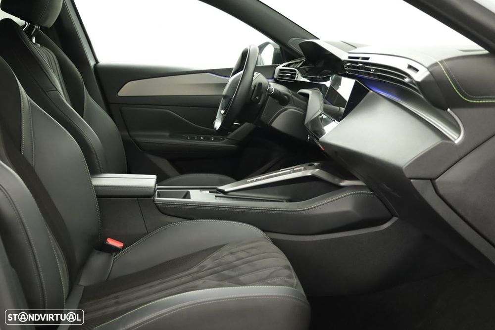 Peugeot 308 1.2 PureTech GT EAT8 - 20
