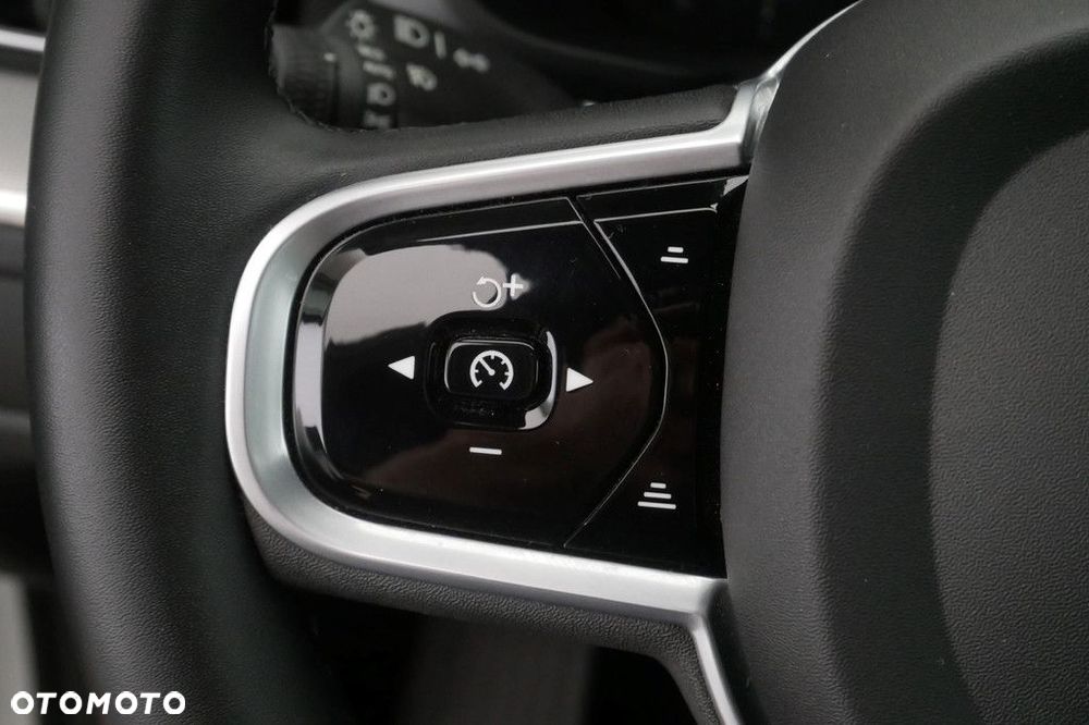 Volvo XC 60 - 26