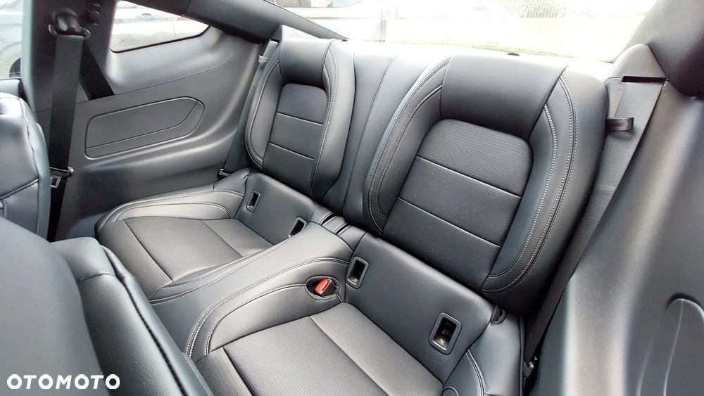 Ford Mustang - 29