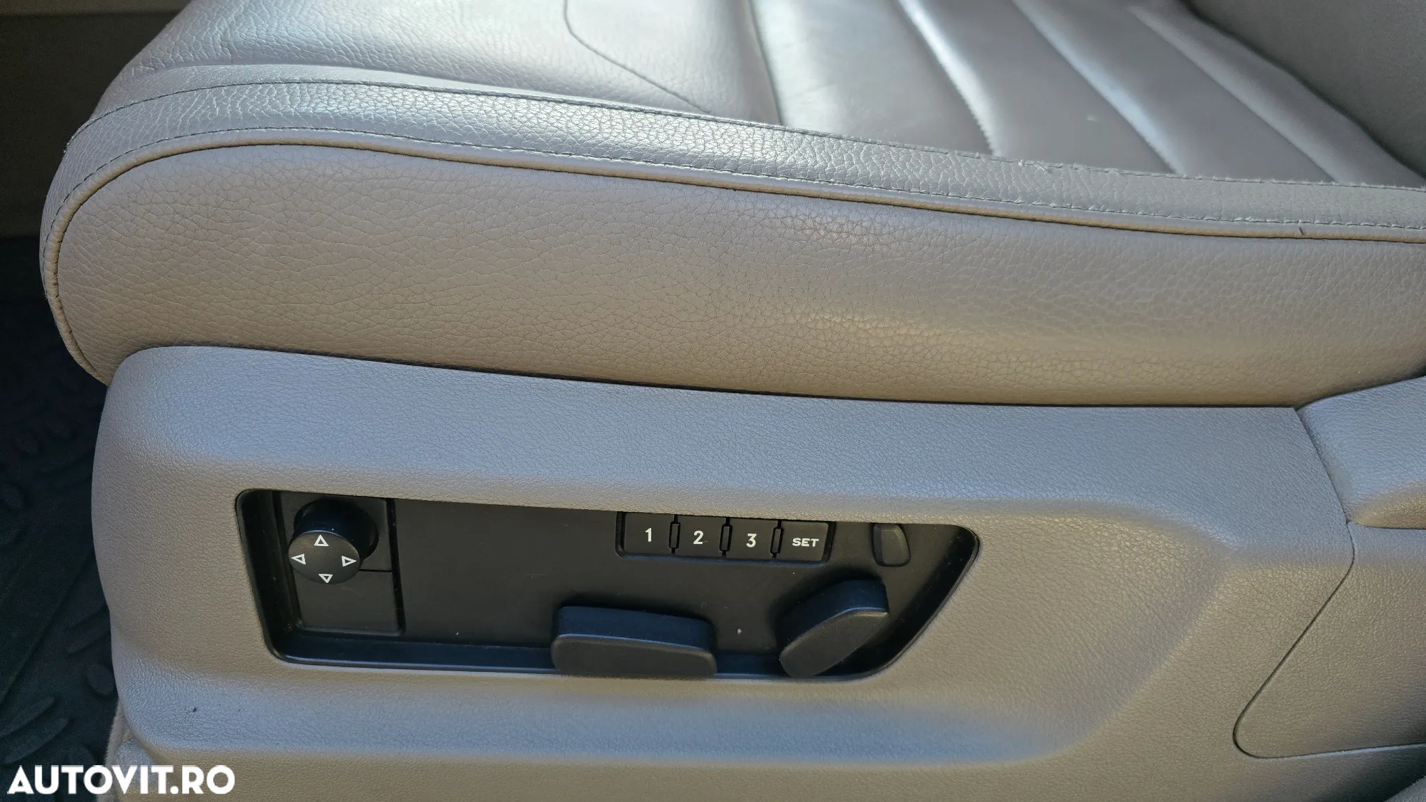 Volkswagen Touareg - 16
