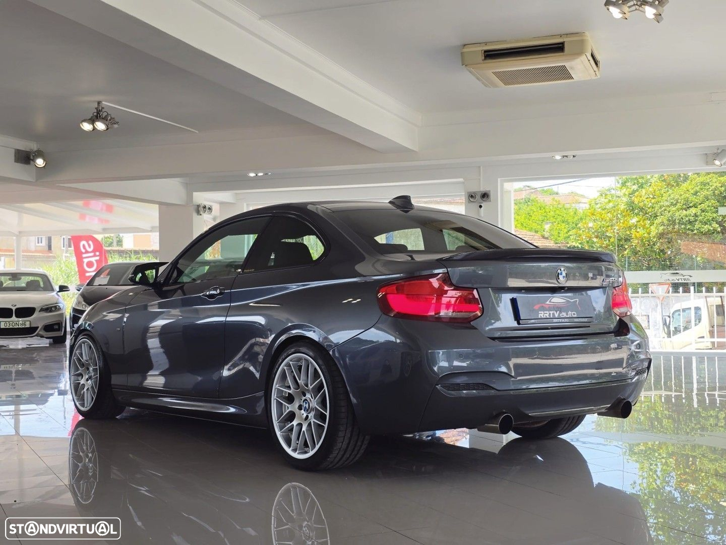 BMW M240i Coupe Aut - 13