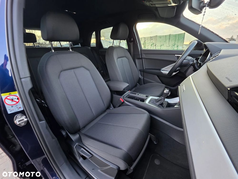 Audi Q3 40 TFSI Quattro S tronic advanced - 12