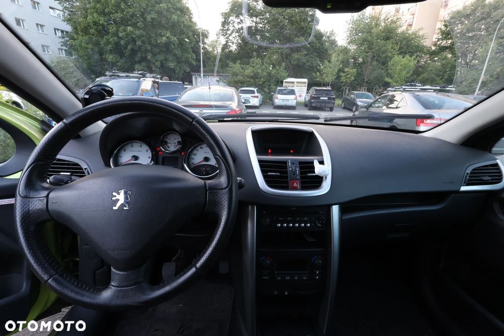 Peugeot 207 1.6 VTi Outdoor - 14