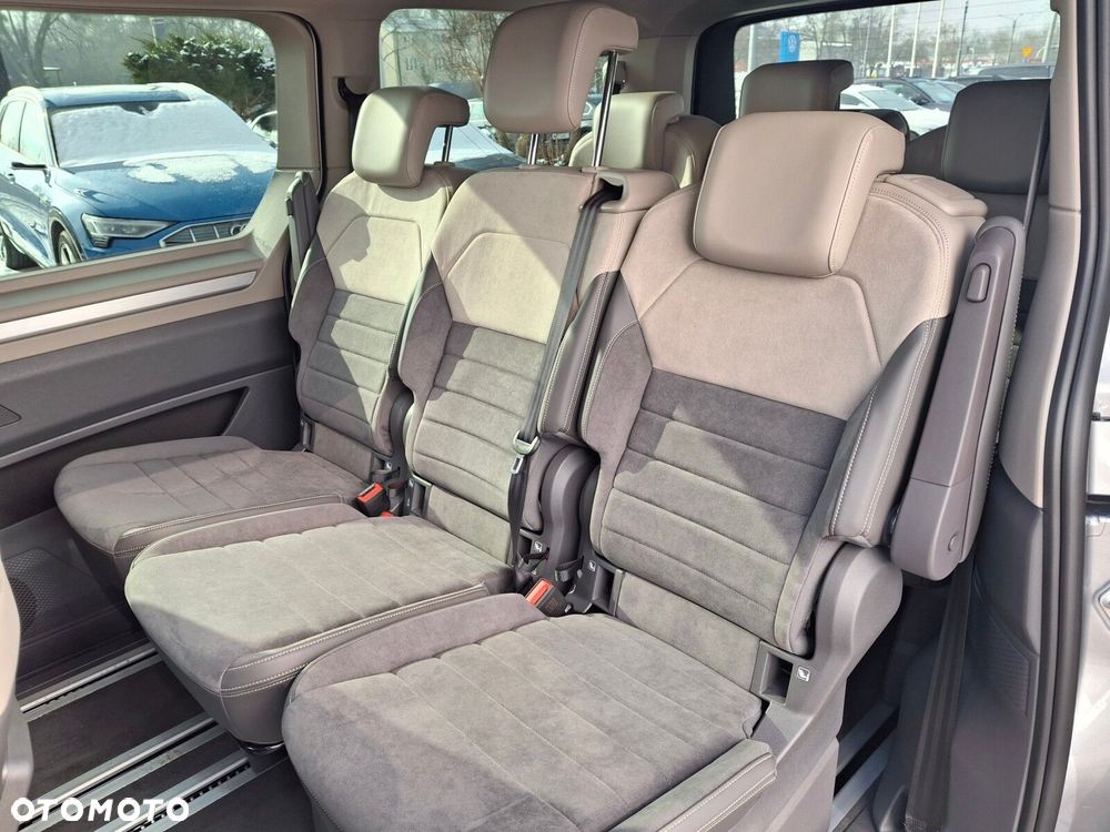 Volkswagen Multivan 2.0 TDI L2 Life DSG - 28