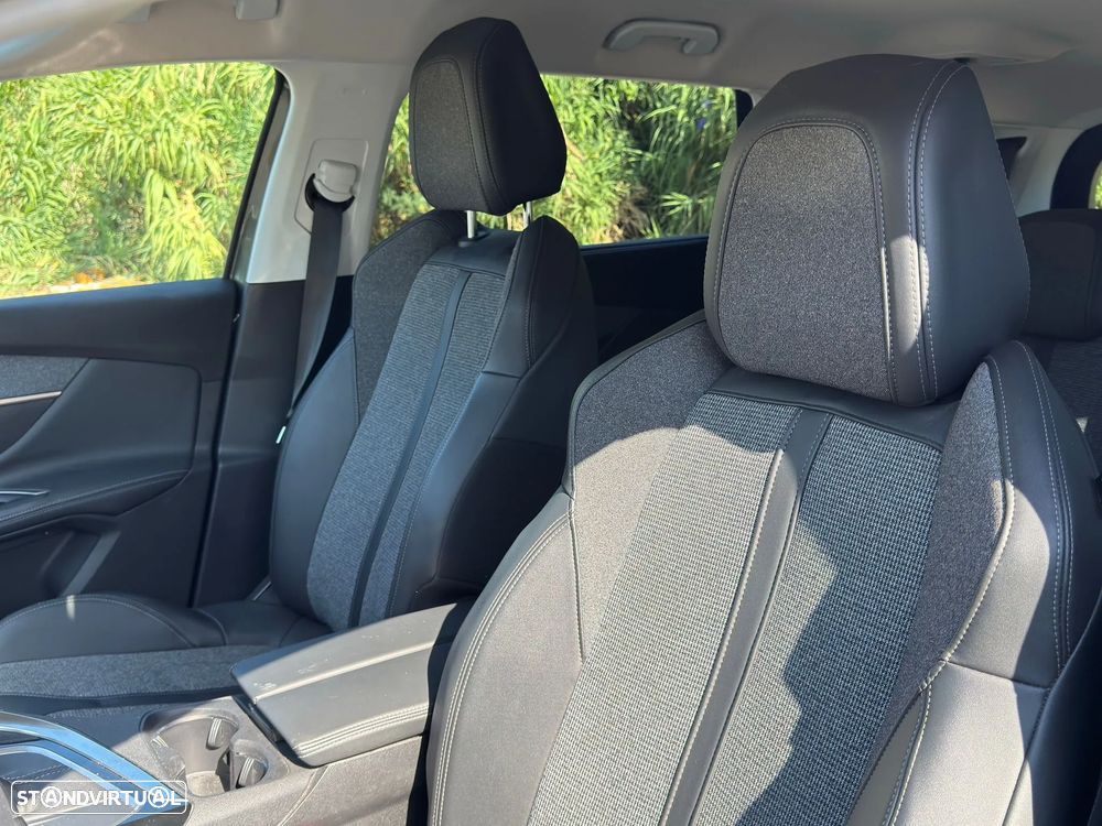 Peugeot 5008 - 14