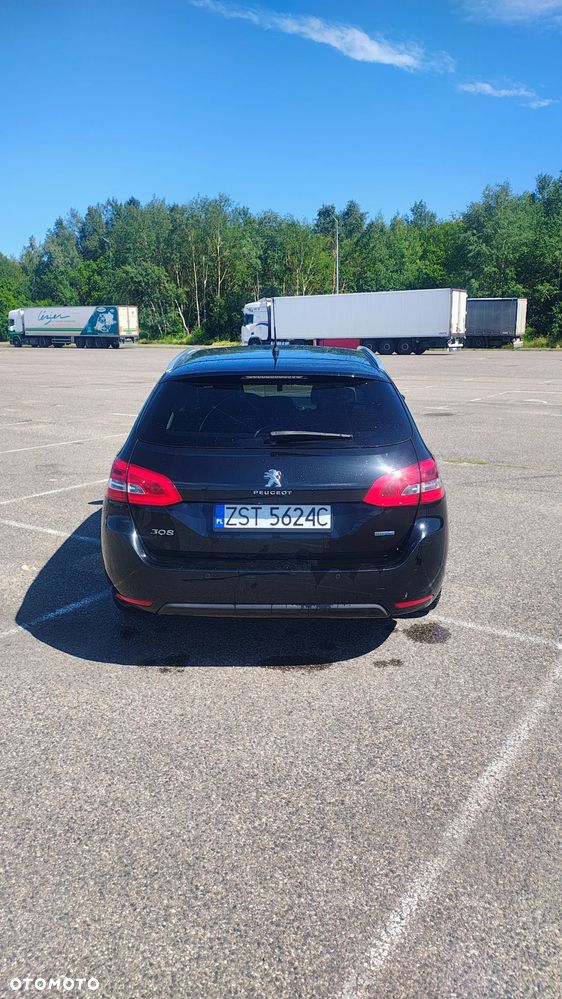 Peugeot 308 - 5