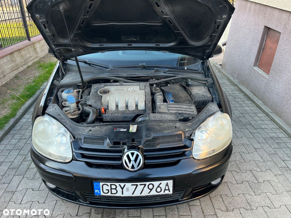 Volkswagen Golf - 2