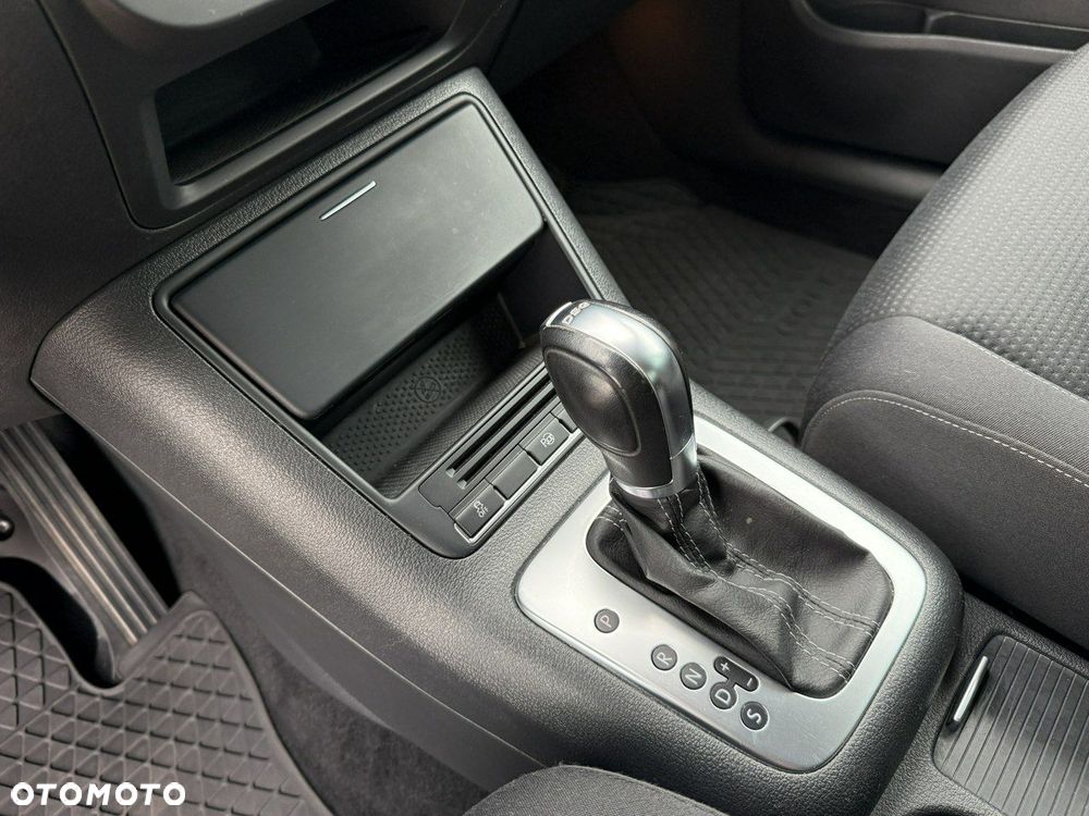 Volkswagen Golf Plus - 30