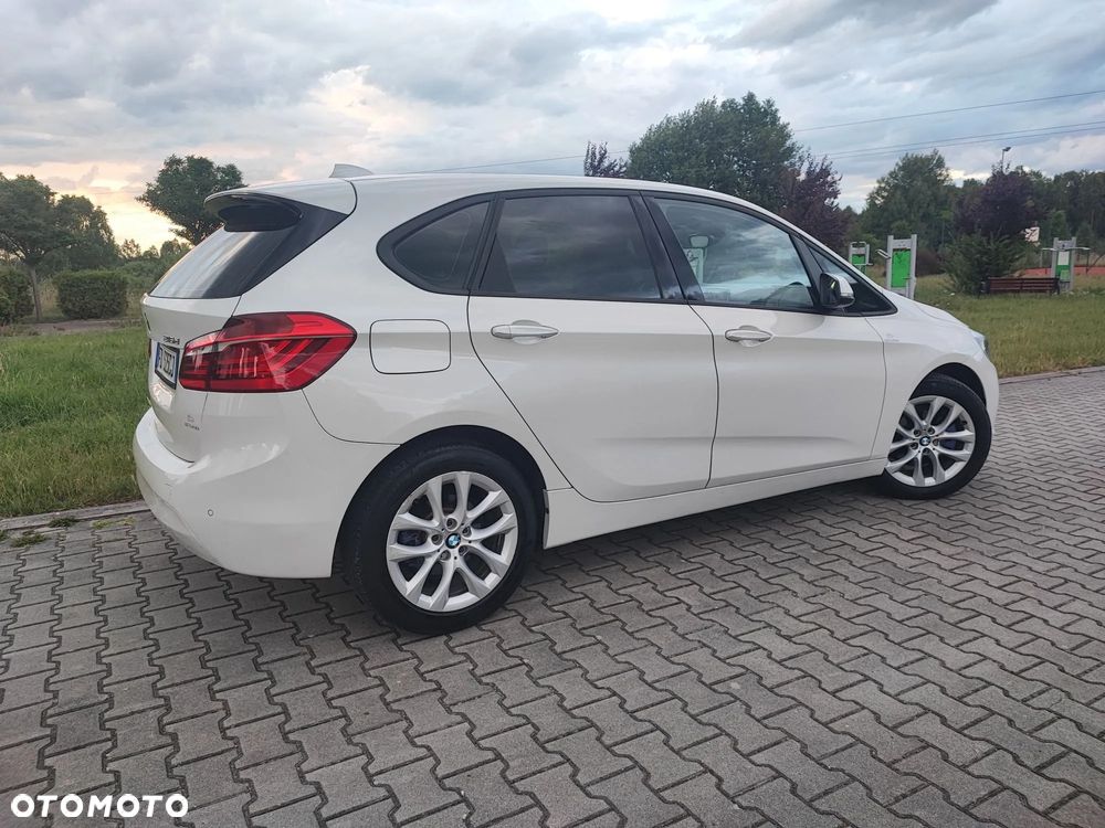 BMW Seria 2 216d Advantage - 27