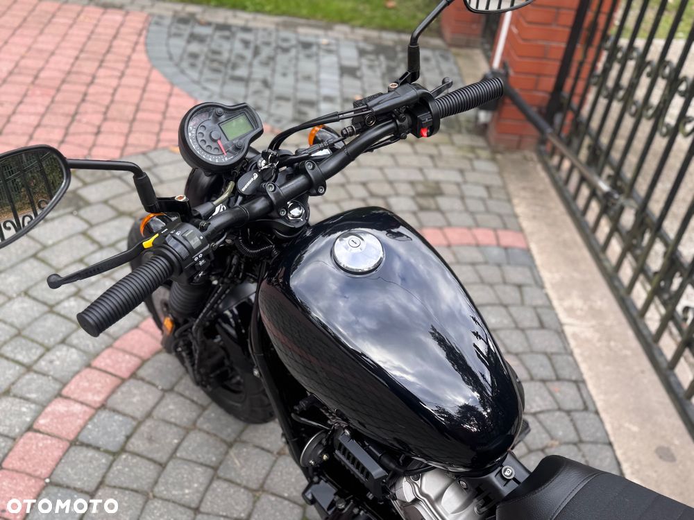Hyosung GV - 15