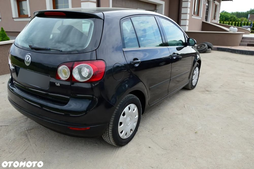 Volkswagen Golf Plus - 9