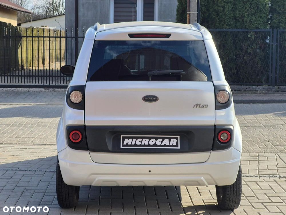 Microcar M.GO - 16