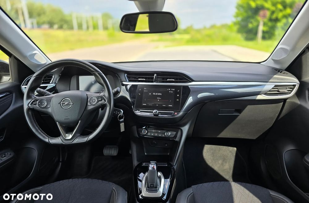 Opel Corsa 1.2 Elegance S&S - 8