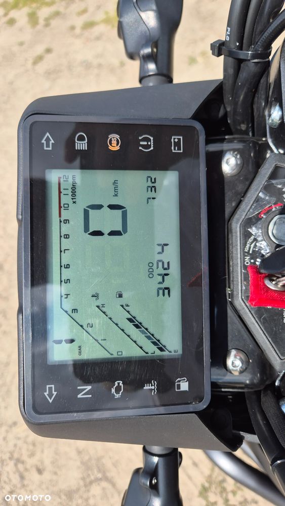 Zontes 125 G1 Spoke - 11