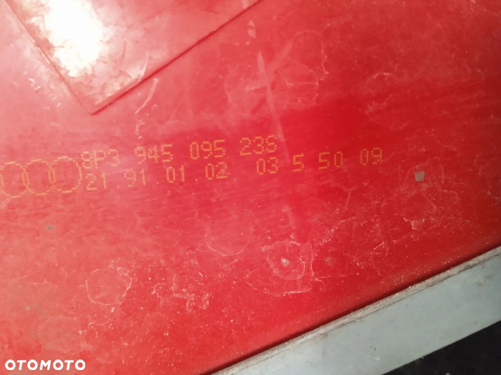 Lampa tylna lewa A3 8P 3 drzwi 8P3945095 - 3