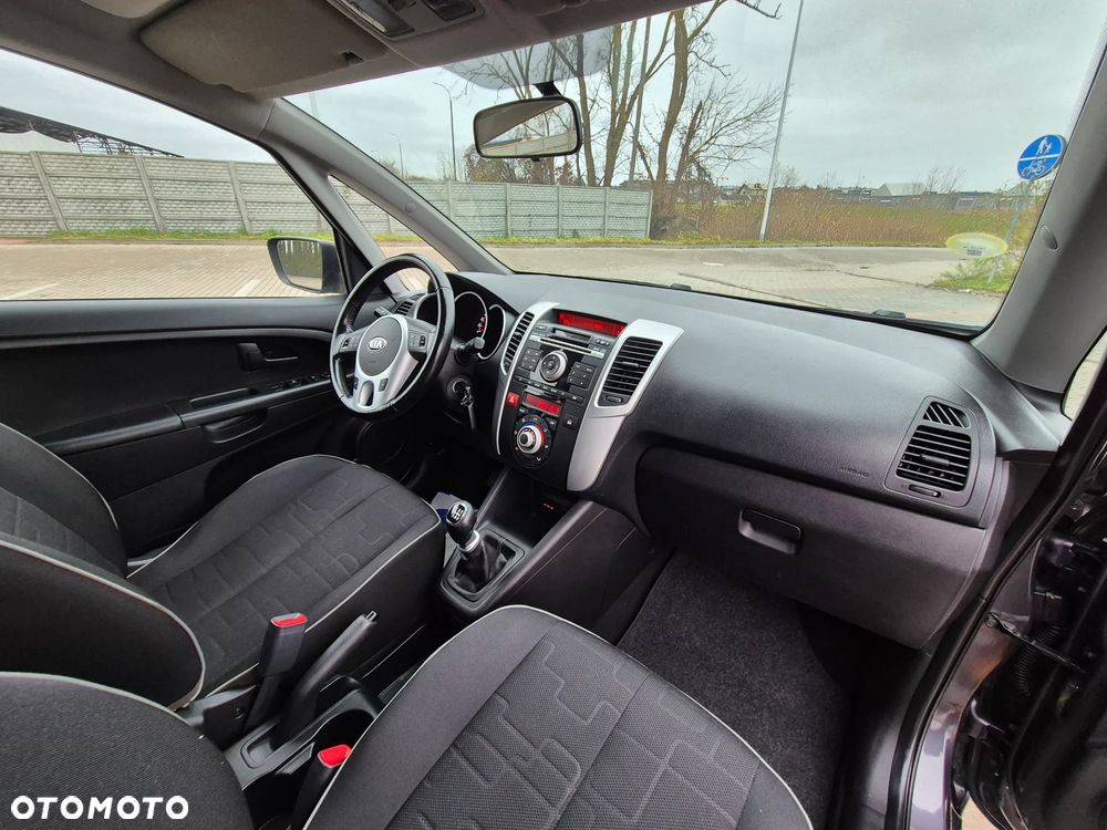 Kia Venga 1.4 CRDi 90 Edition 7 - 32