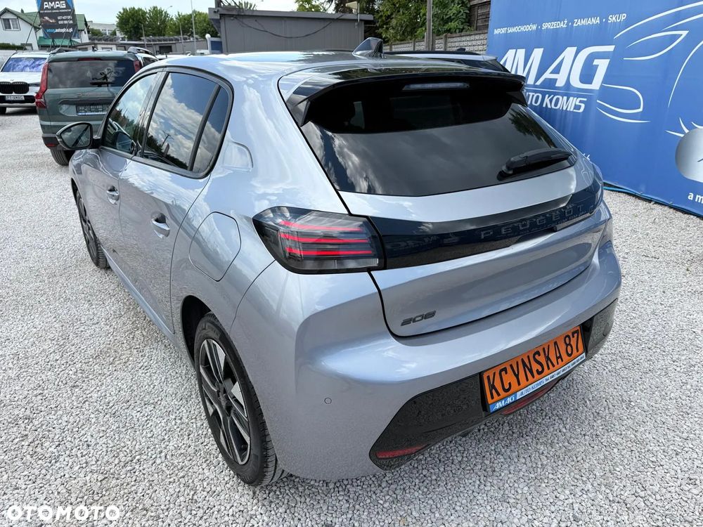 Peugeot 208 PureTech 100 Allure - 9