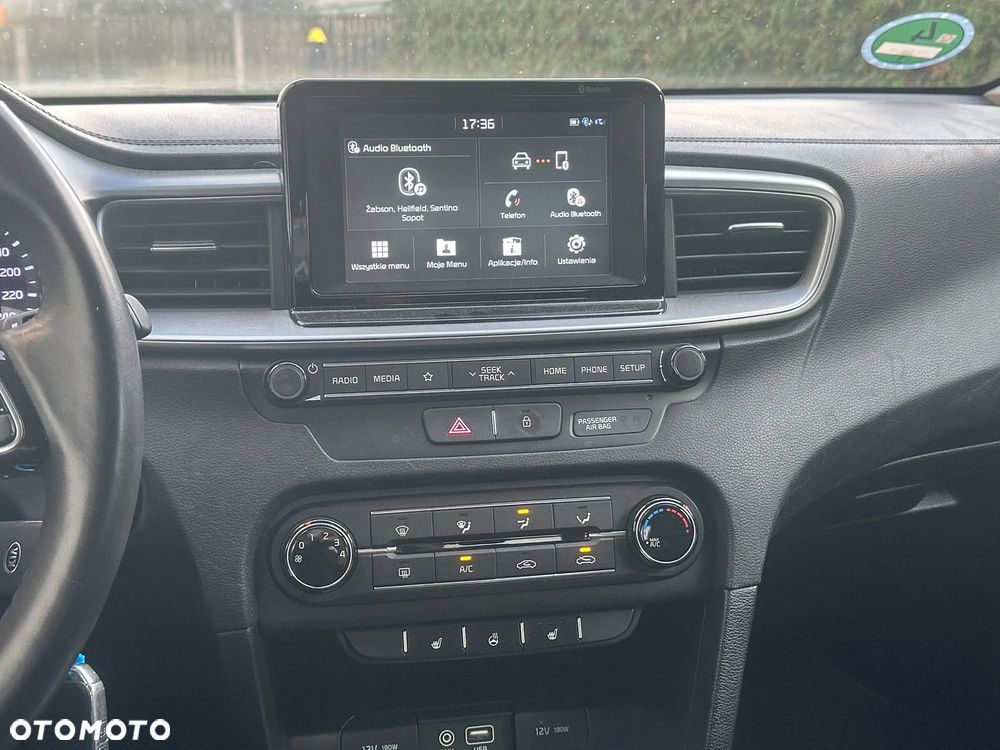 Kia Ceed - 18