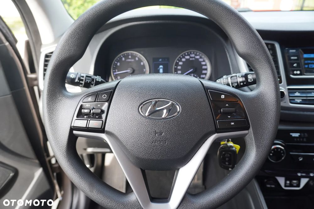Hyundai Tucson blue 1.6 GDi 2WD Trend - 19