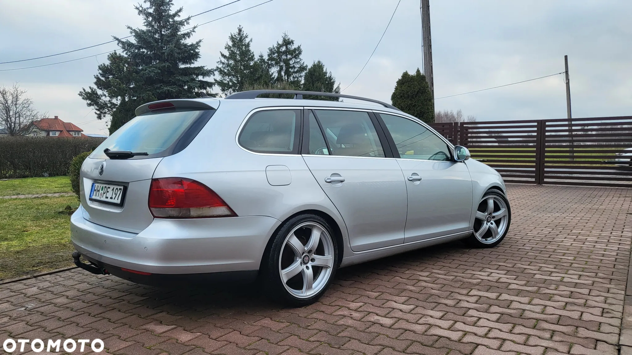 Volkswagen Golf 1.9 TDI Sportline - 4
