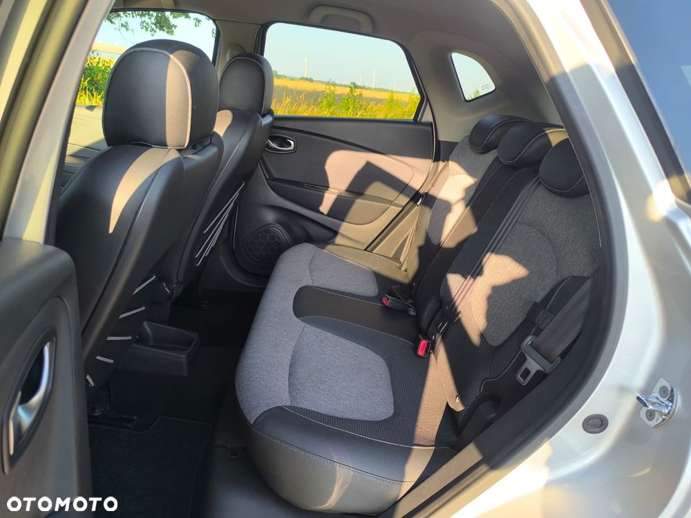 Renault Captur ENERGY dCi 90 Start&Stop Luxe - 13
