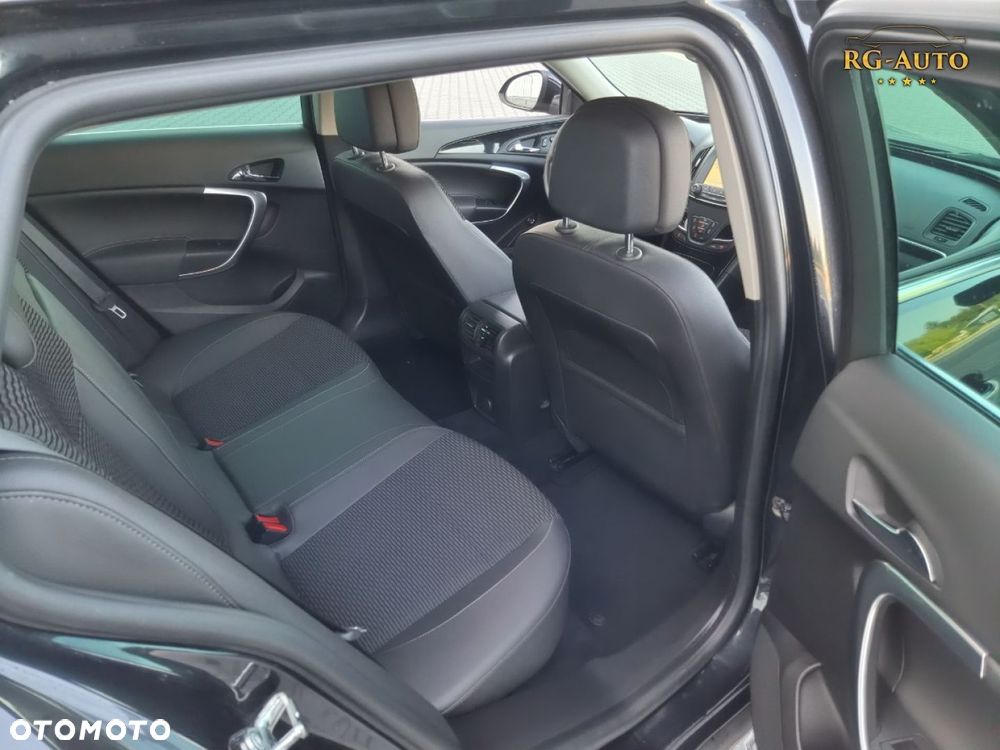 Opel Insignia - 24