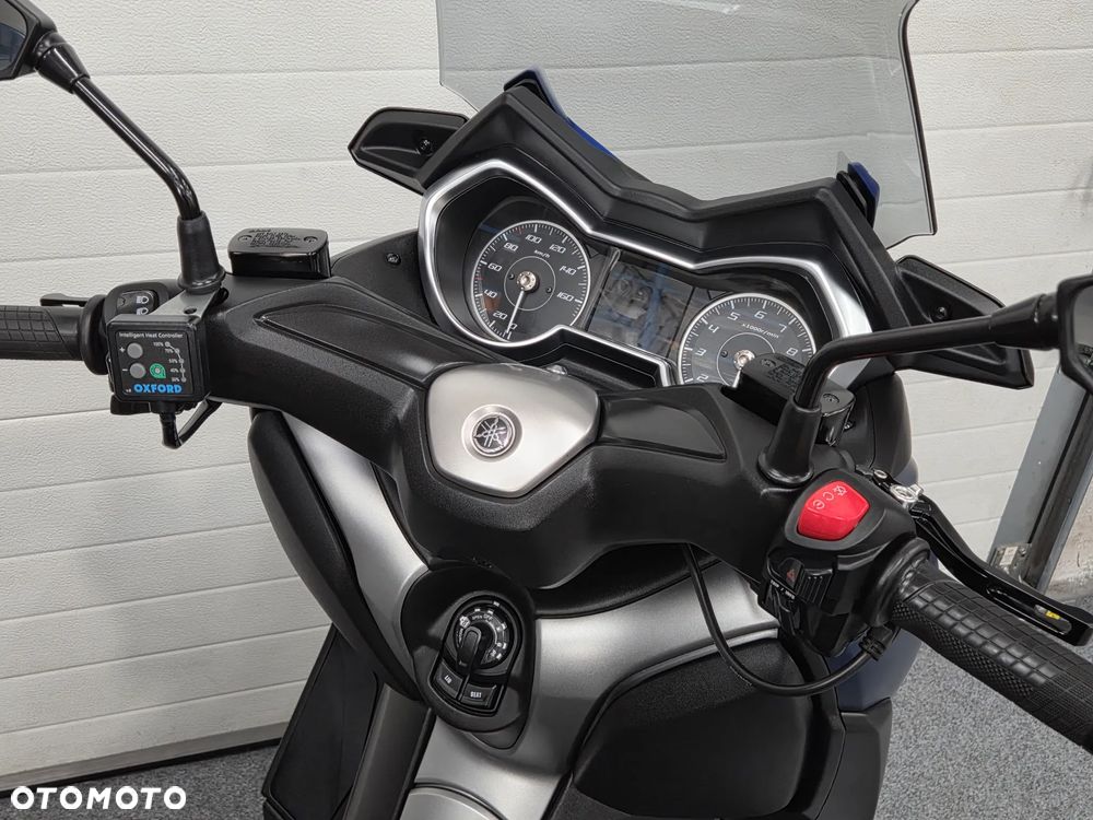 Yamaha X-max - 14
