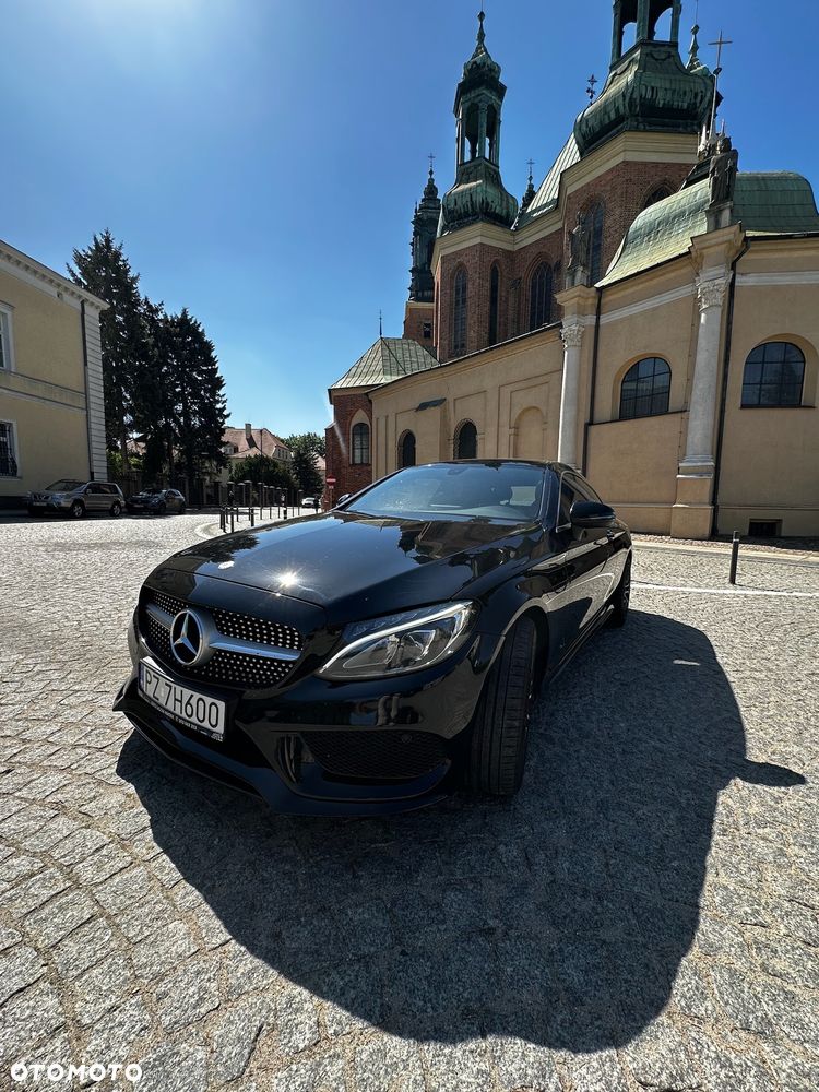 Mercedes-Benz Klasa C 300 9G-TRONIC