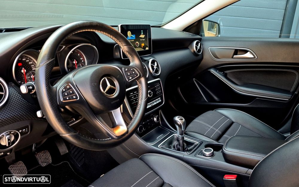 Mercedes-Benz A 180 d Urban - 11