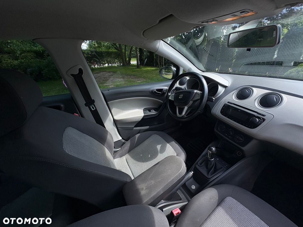 Seat Ibiza 1.6 16V Reference - 12