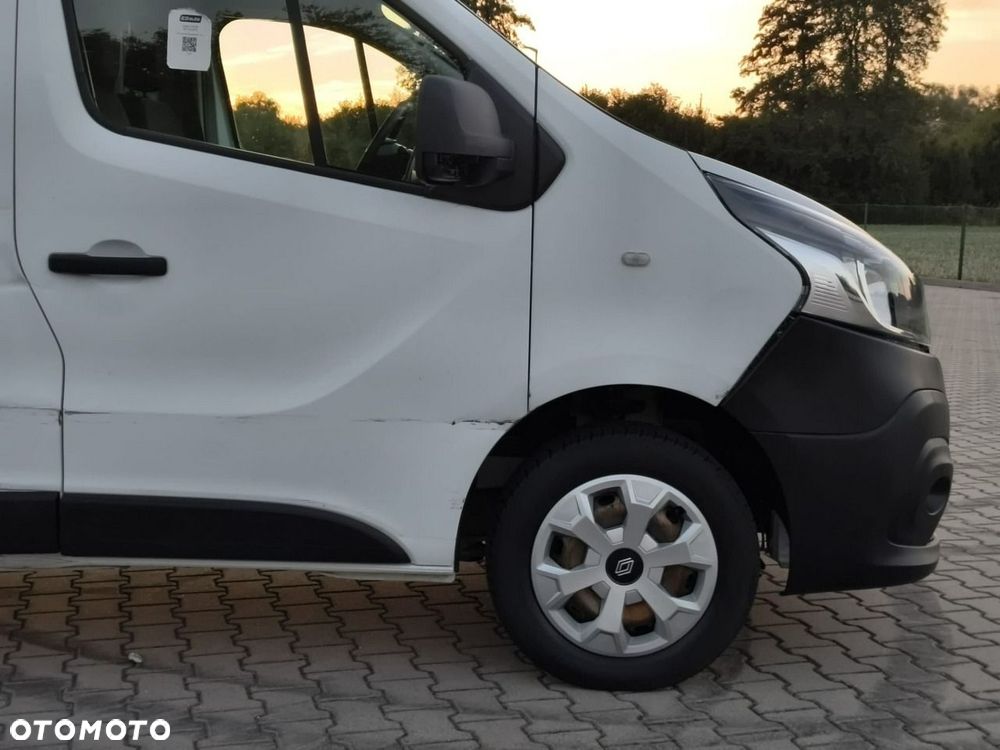 Nissan NV300 - 18