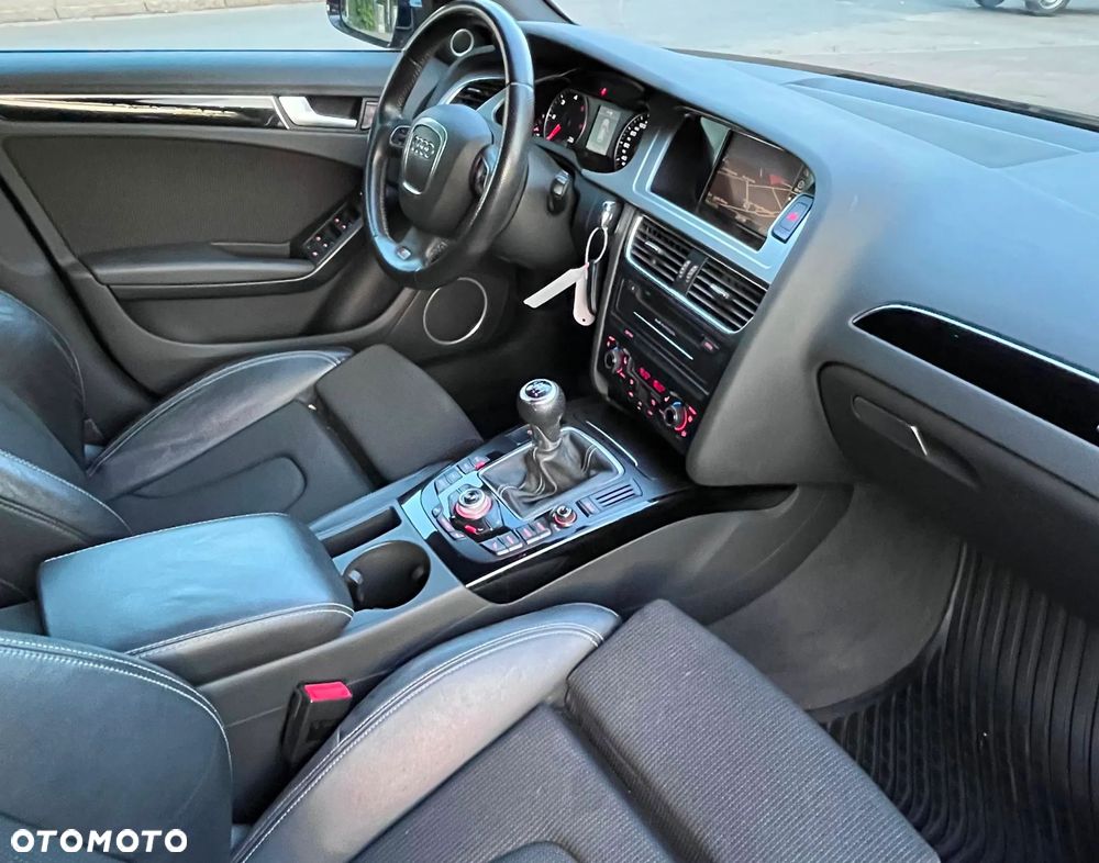 Audi A4 Avant 2.0 TDI DPF quattro S line Sportpaket (plus) - 9