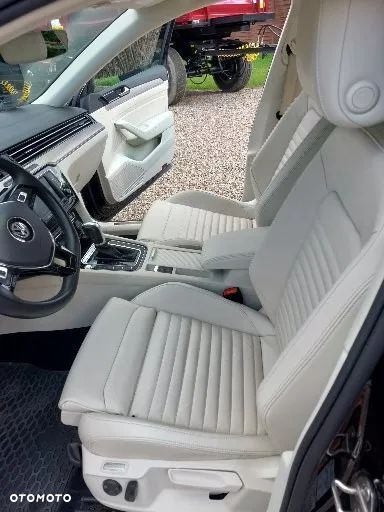 Volkswagen Passat 2.0 TDI BMT 4Mot Highline DSG - 3