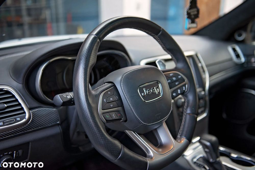 Jeep Grand Cherokee 6.4 V8 SRT8 - 16