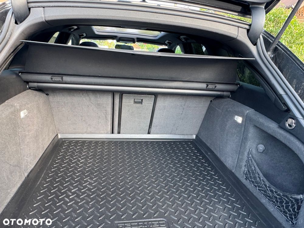 Audi A4 Avant 3.2 FSI quattro Ambiente - 23