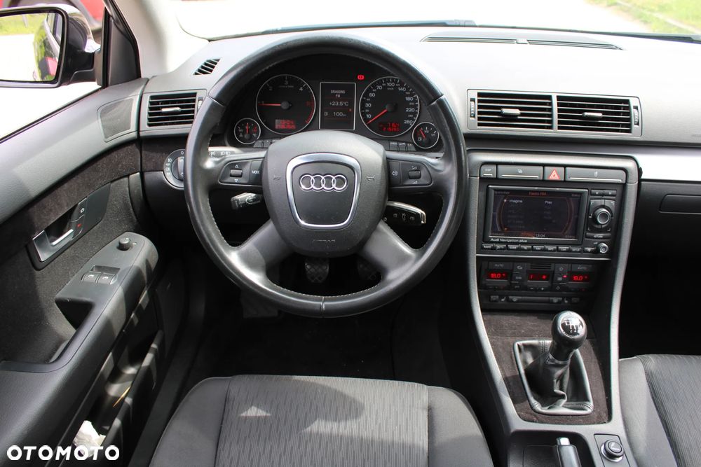 Audi A4 - 18