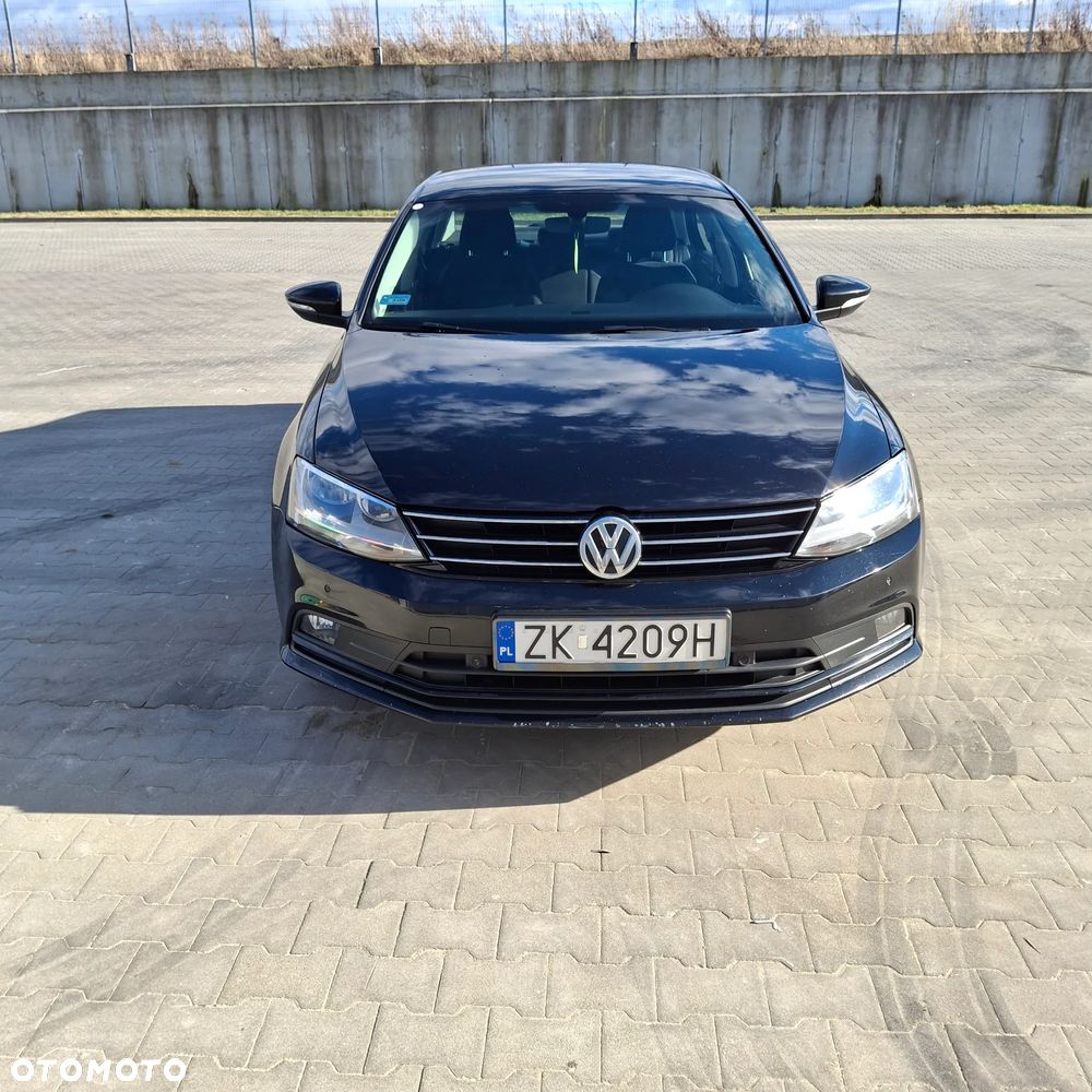 Volkswagen Jetta 2.0 TDI DPF BMT Comfortline - 3