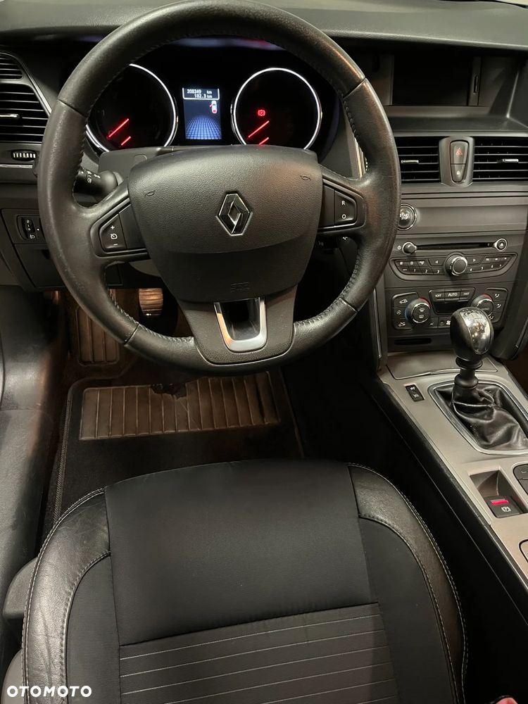 Renault Latitude 2.0 dCi Expression - 16