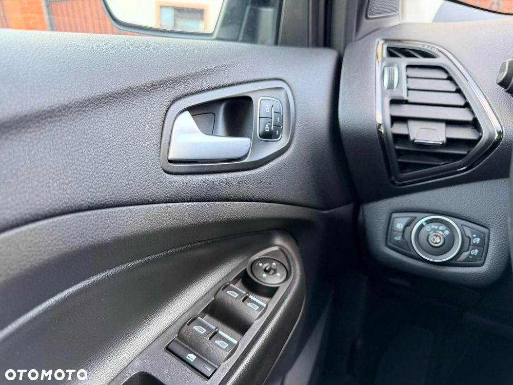 Ford Kuga 2.0 EcoBoost AWD Titanium ASS - 28