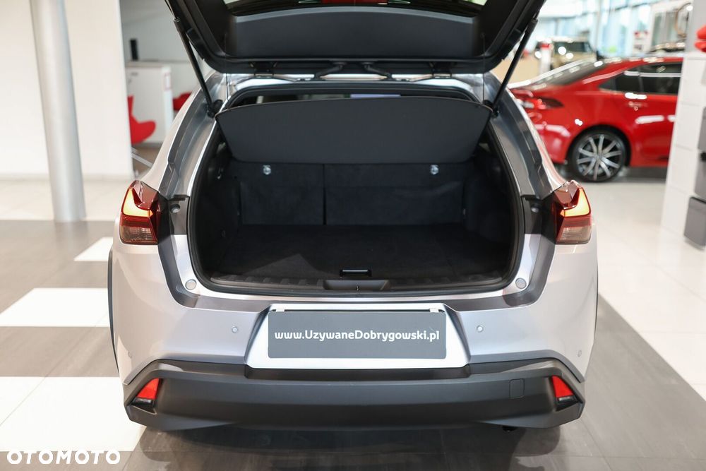 Lexus UX - 16
