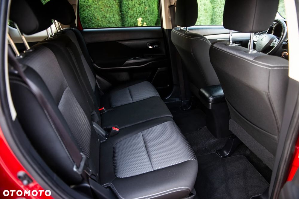 Mitsubishi Outlander 2.0 2WD Edition - 35